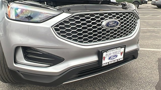 Certified 2024 Ford Edge SEL image 11