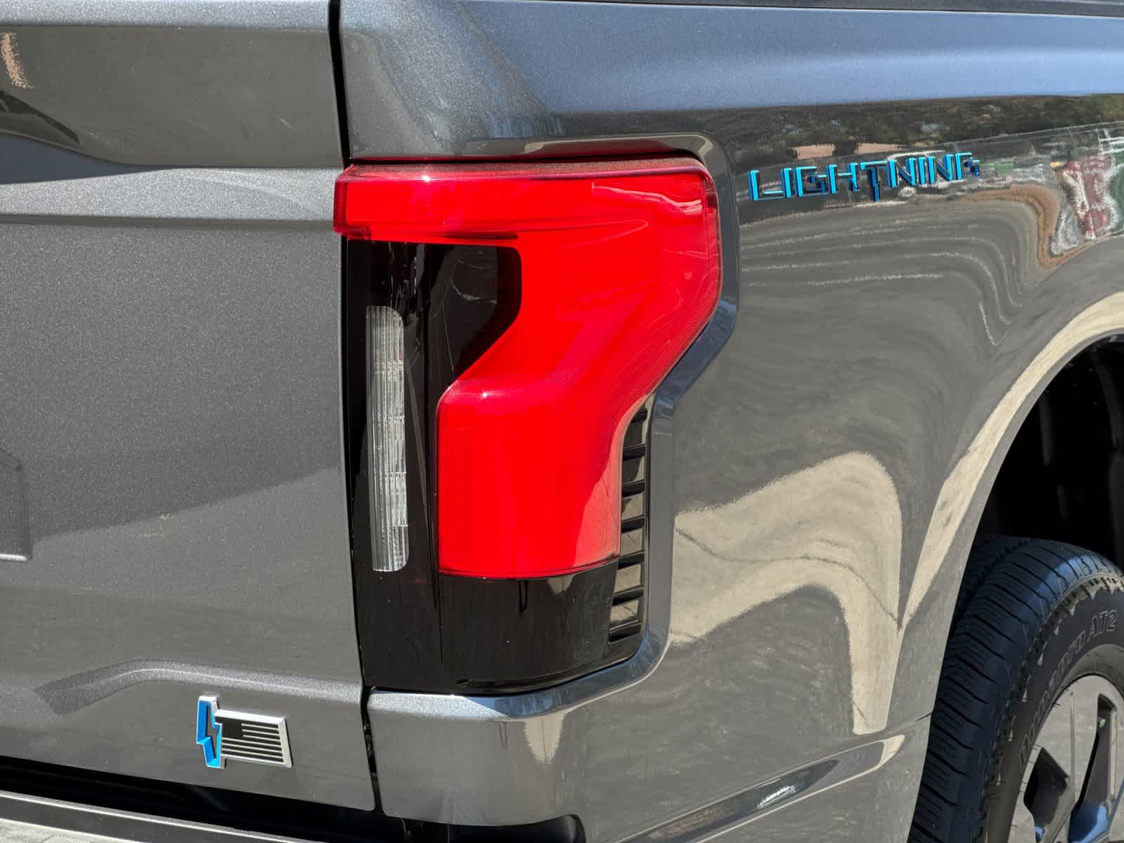 Certified 2025 Ford F150 Lightning Flash AWD/4WD image 27