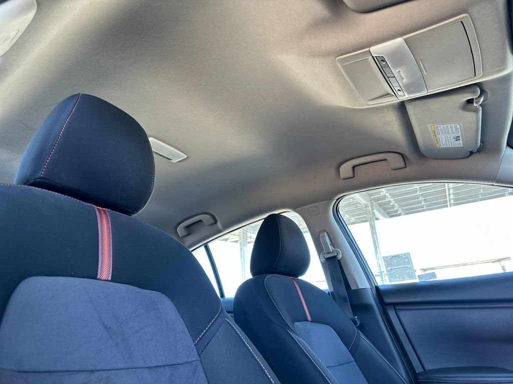 Used 2025 Nissan Sentra SR FWD image 15