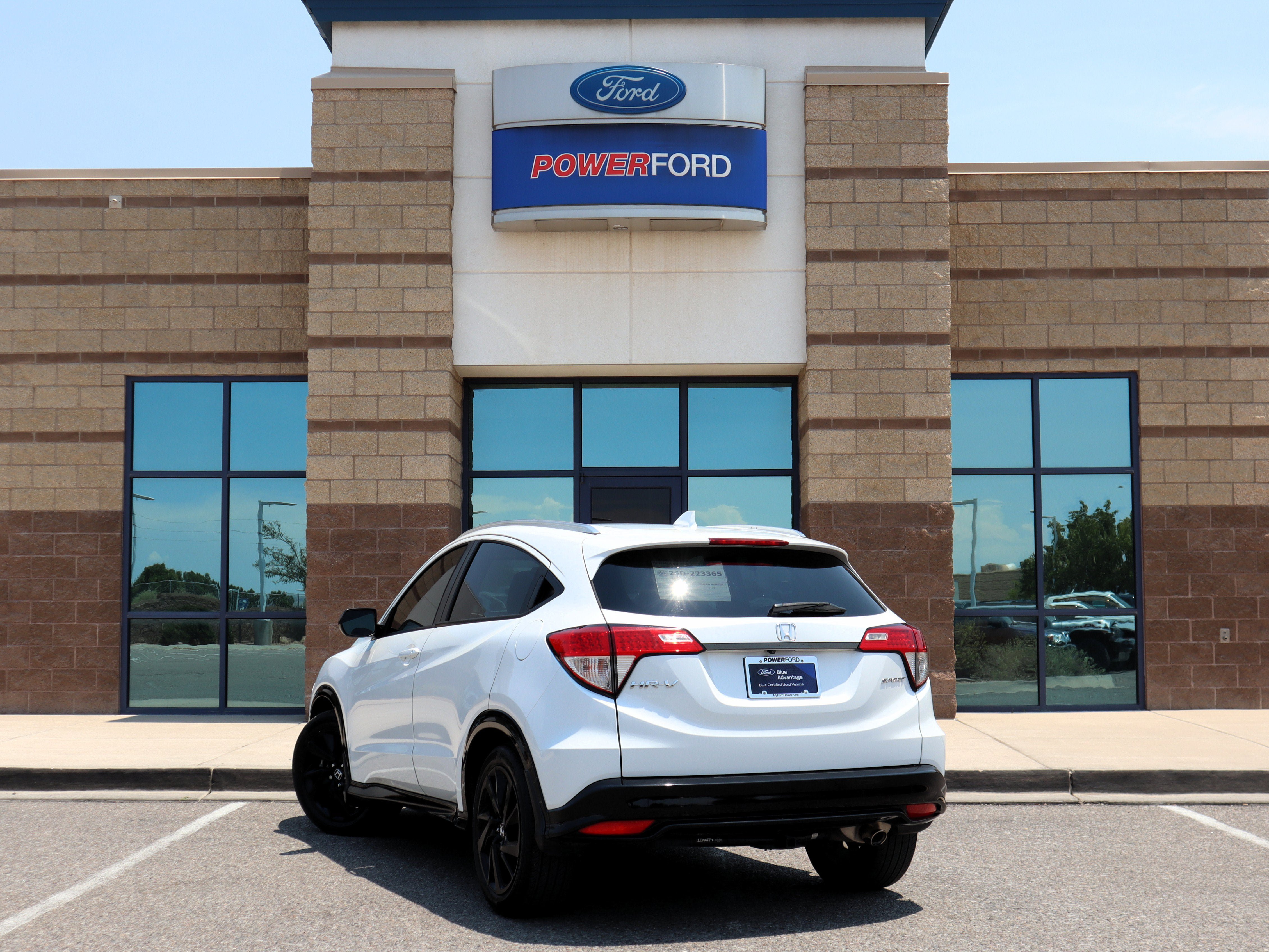 Used 2022 Honda HR-V Sport image 8