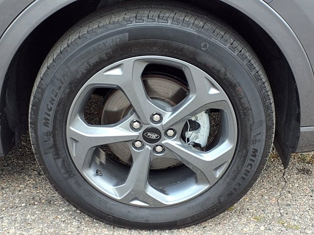 Certified 2024 Ford Escape ST-Line w/ Tech Pack #1 AWD/4WD image 32