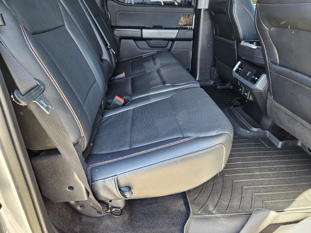 Certified 2021 Ford F150 Lariat w/ FX4 Off-Road Package AWD/4WD image 18