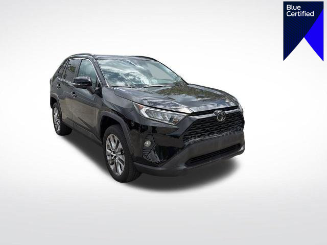 Used 2019 Toyota RAV4 XLE Premium FWD image 1