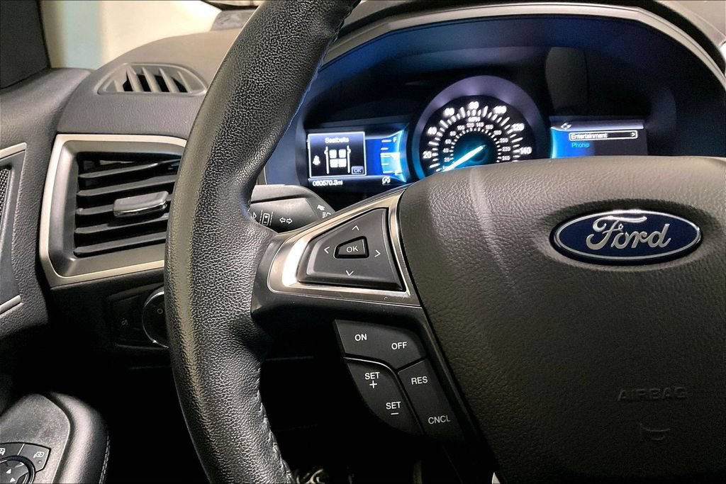 Certified 2024 Ford Edge SEL AWD/4WD image 17