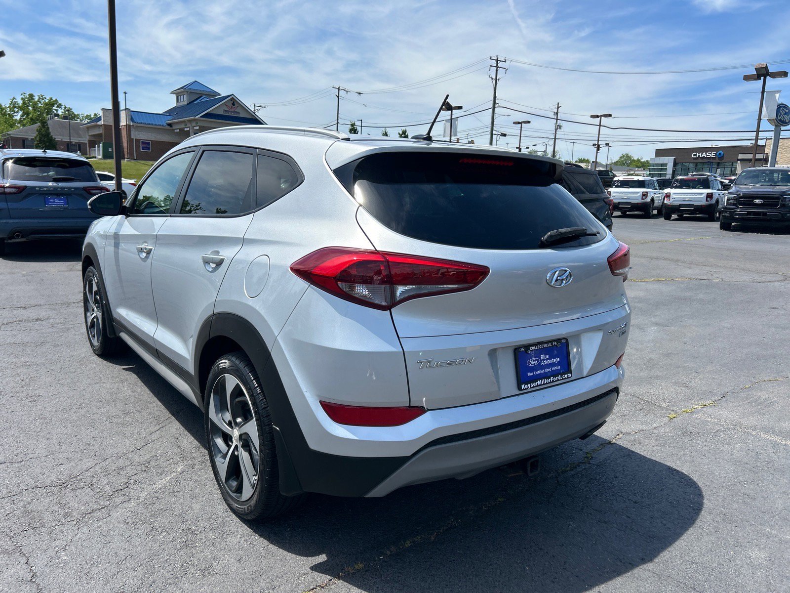 Used 2017 Hyundai Tucson Sport w/ Cargo Package AWD/4WD image 10