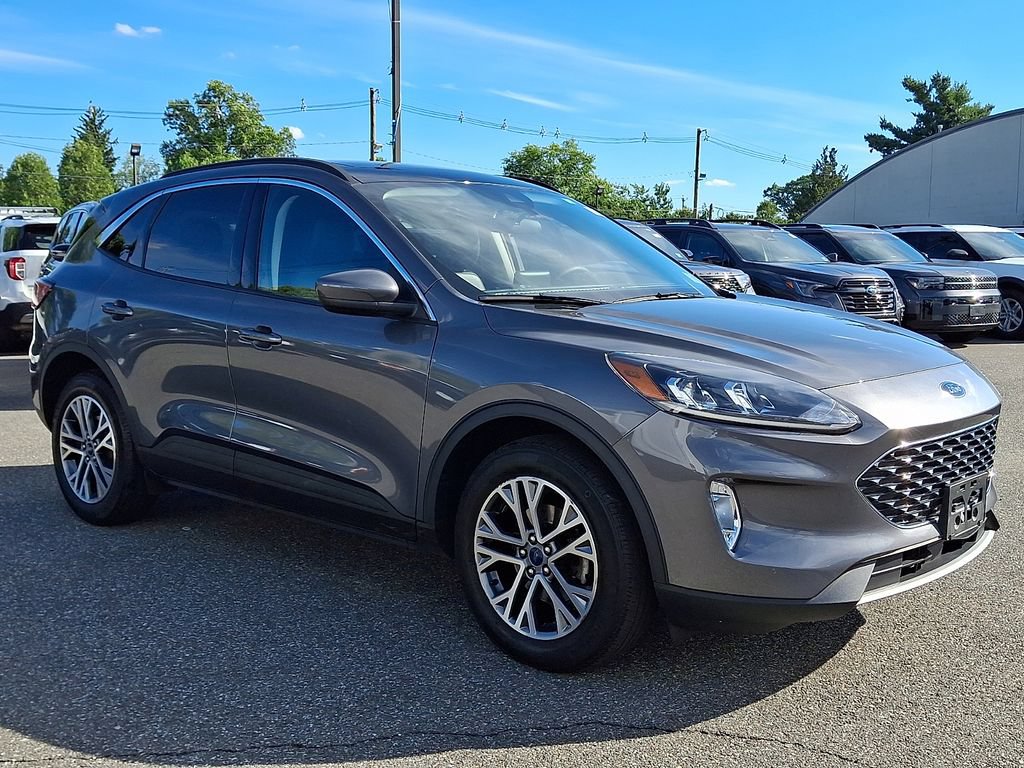 Certified 2022 Ford Escape SEL AWD/4WD image 3