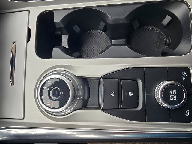 Certified 2023 Ford Explorer Limited AWD/4WD image 26