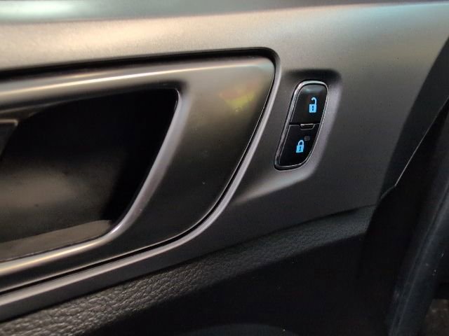 Certified 2021 Ford Ranger XLT w/ Equipment Group 302A High image 16