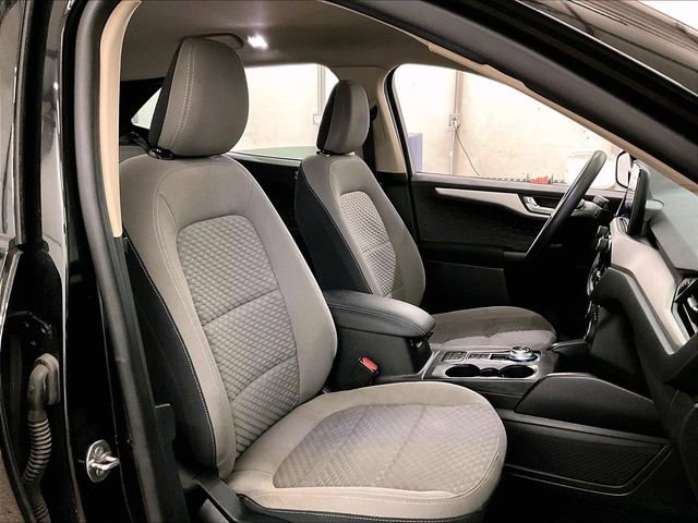 Certified 2020 Ford Escape SE AWD/4WD image 7