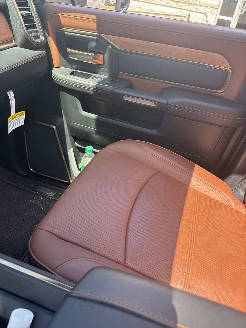 Used 2024 RAM 3500 Limited w/ Safety Group image 9