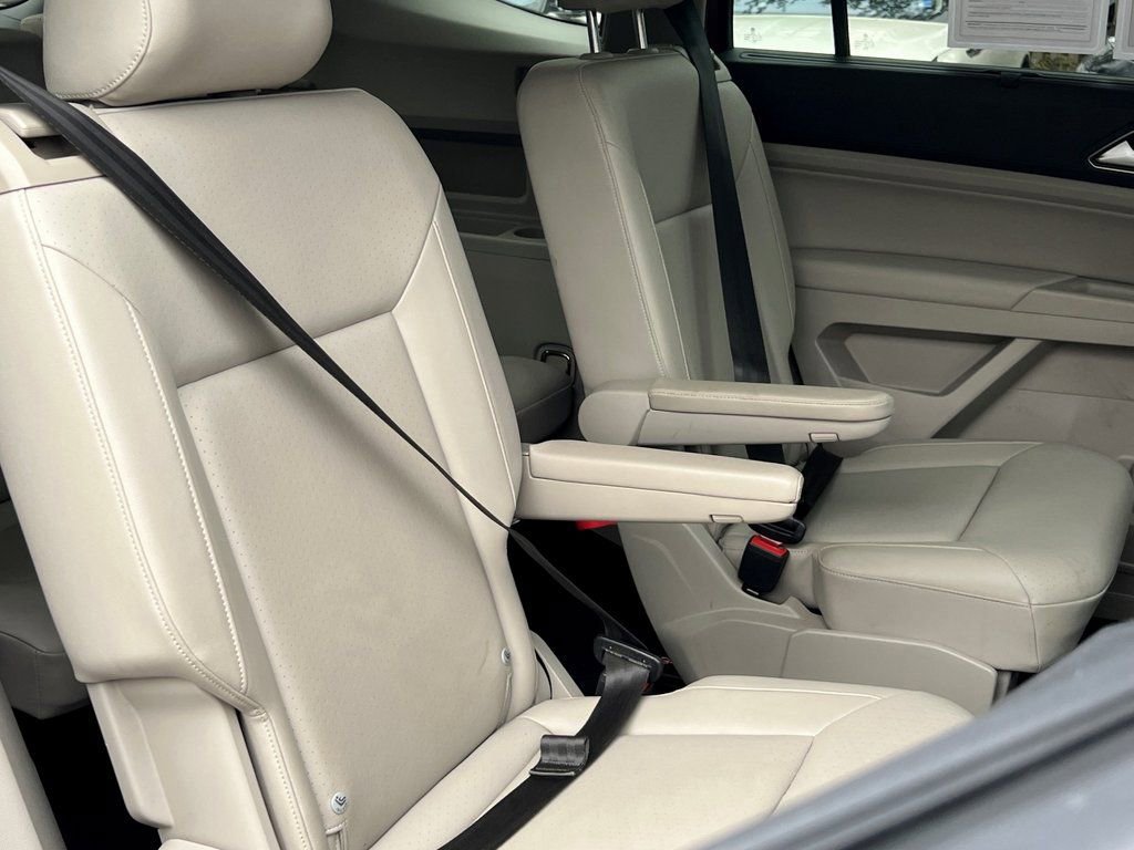 Used 2019 Volkswagen Atlas SE w/ Panoramic Sunroof Package image 15