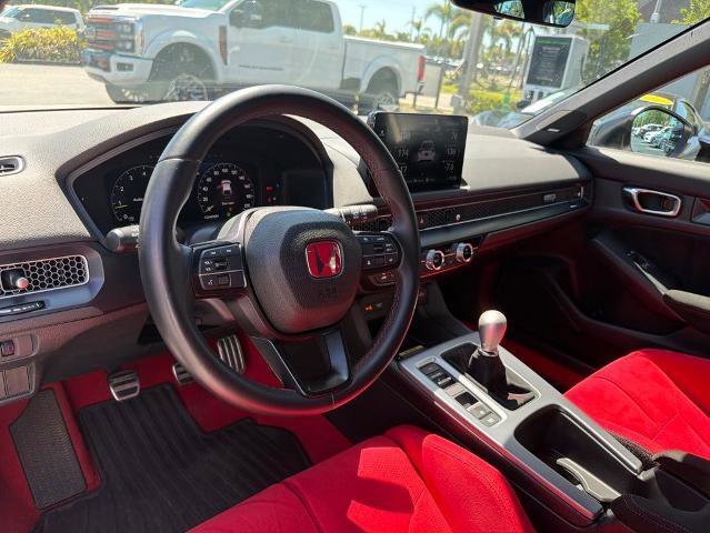 Used 2023 Honda Civic Type R image 9