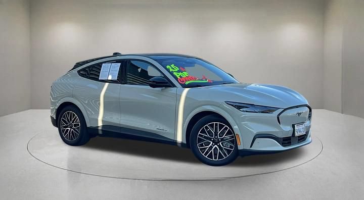 Certified 2025 Ford Mustang Mach-E Premium RWD image 1