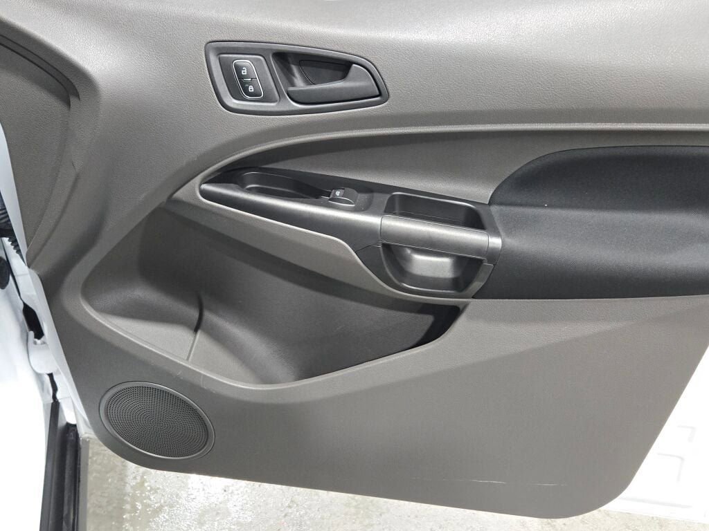 Certified 2022 Ford Transit Connect XL image 15