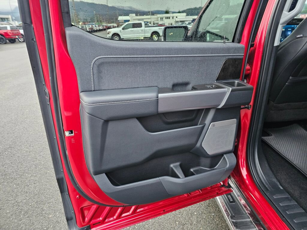 Certified 2022 Ford F150 Lariat w/ Equipment Group 502A High image 13