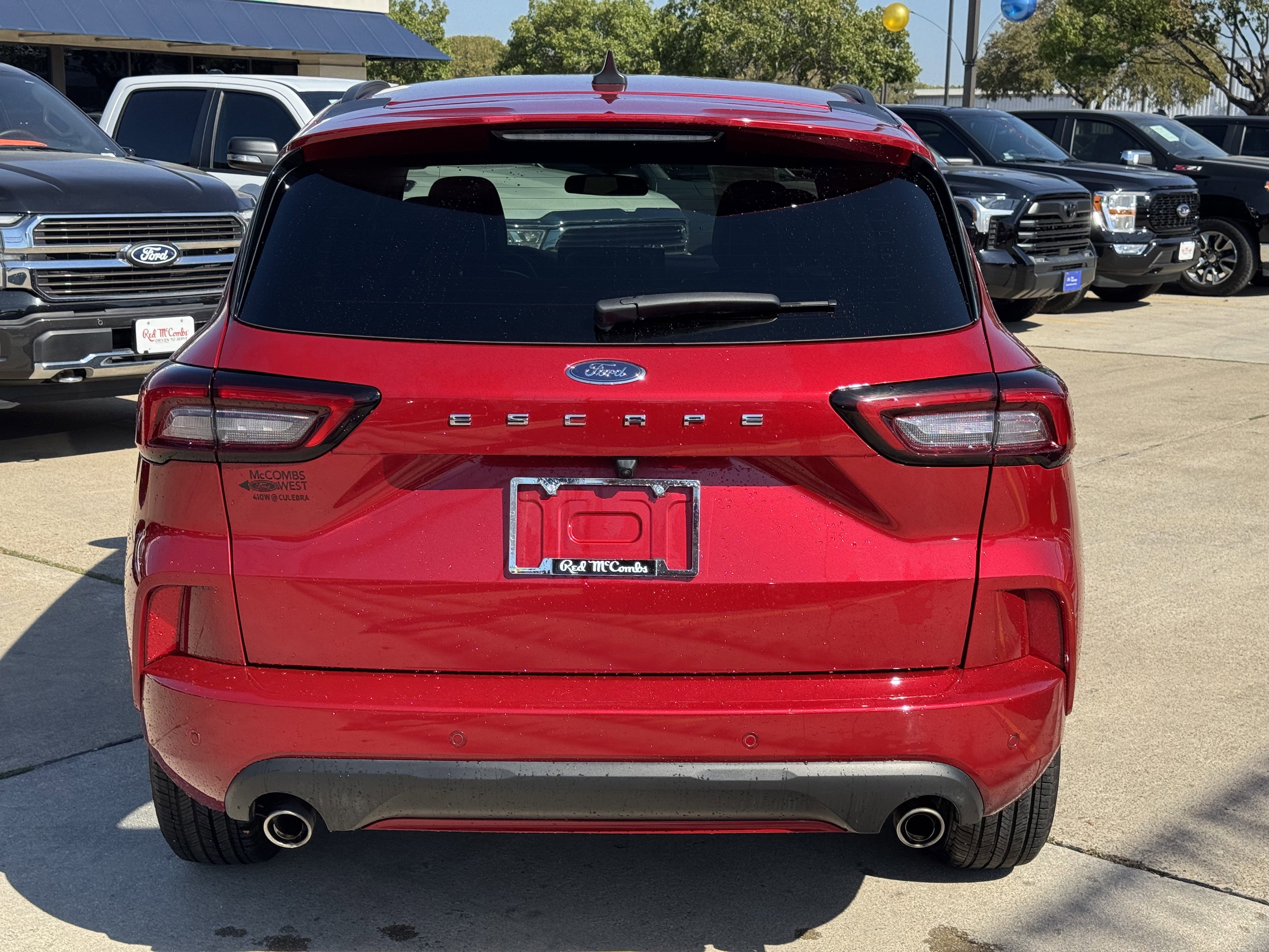 Certified 2024 Ford Escape ST-Line w/ Tech Pack #1 image 5