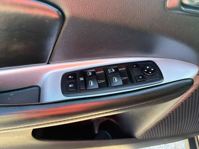 Used 2020 Dodge Journey SE w/ Blacktop Package FWD image 6