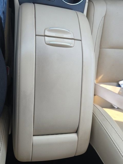 Used 2018 Toyota Highlander Limited FWD image 38