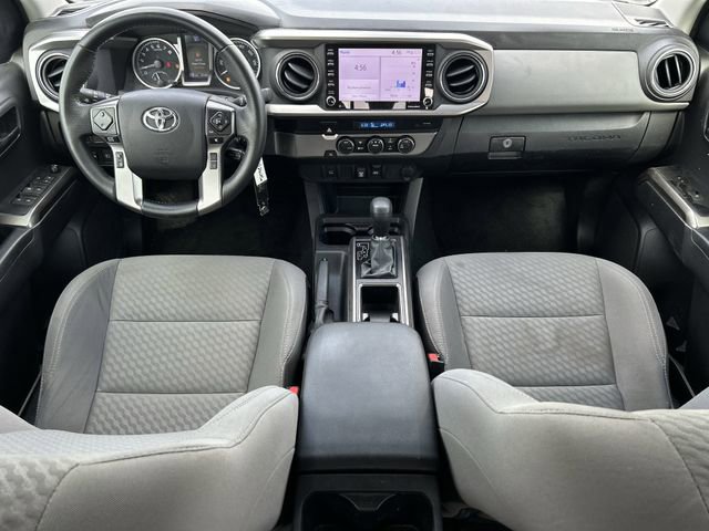 Used 2022 Toyota Tacoma SR5 RWD image 12