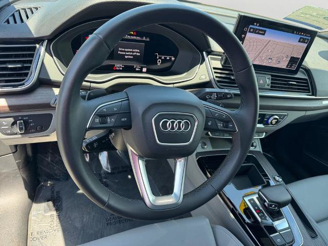 Used 2024 Audi Q5 2.0T Premium Plus AWD/4WD image 17