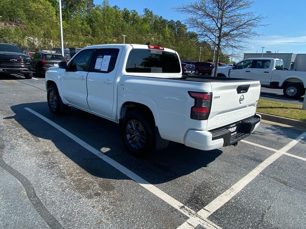 Used 2025 Nissan Frontier SV w/ SV Convenience Package image 3