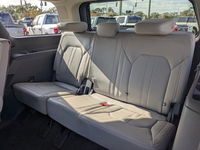 Certified 2021 Ford Expedition Limited image 15