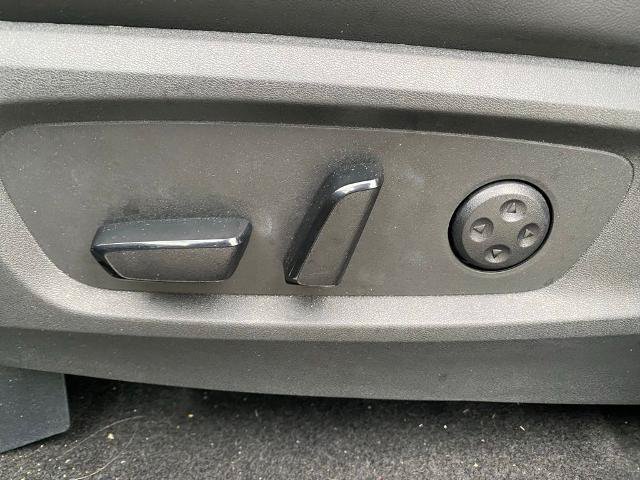 Used 2025 INFINITI QX60 Pure FWD image 15