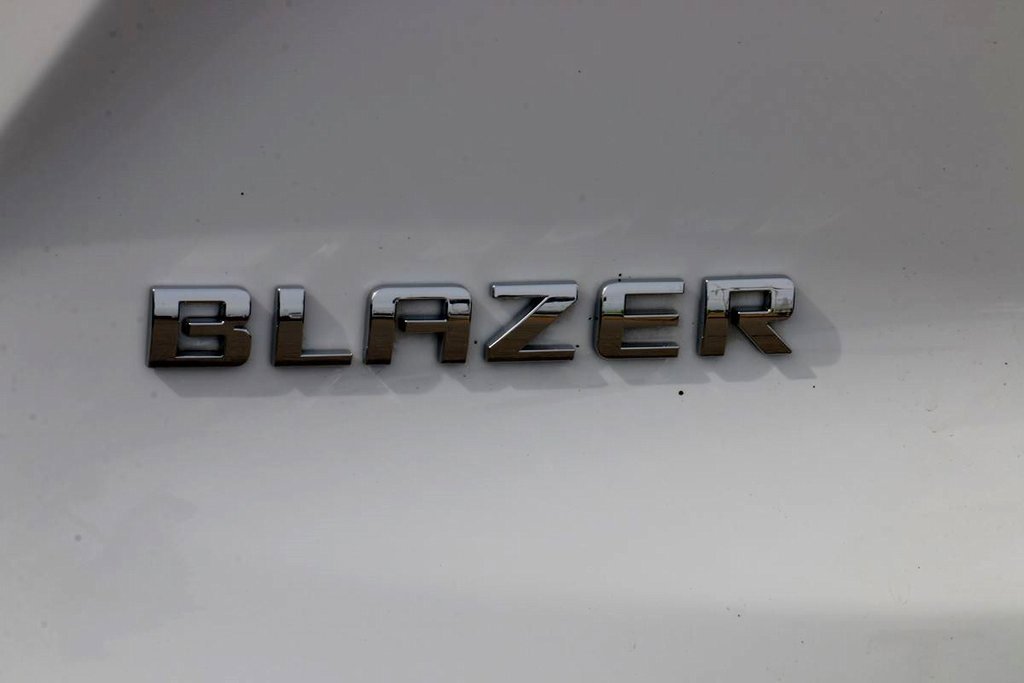 Used 2025 Chevrolet Blazer LT image 8