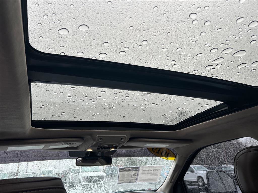 Certified 2019 Ford F250 Limited w/ FX4 Off-Road Package image 4