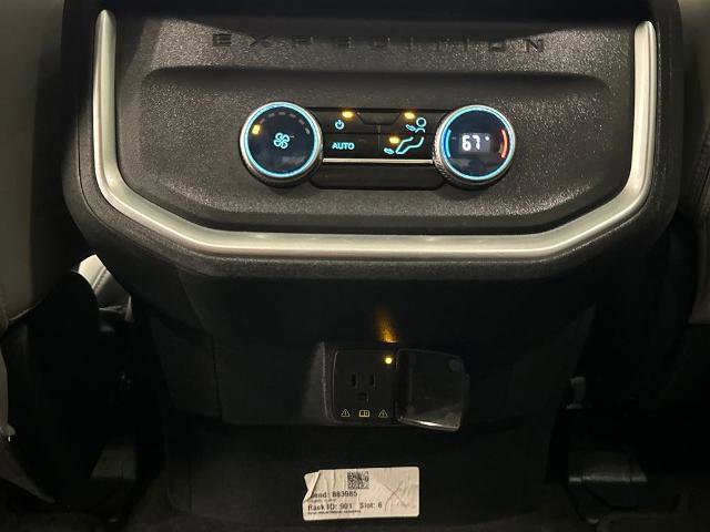 Certified 2025 Ford Expedition Active image 33