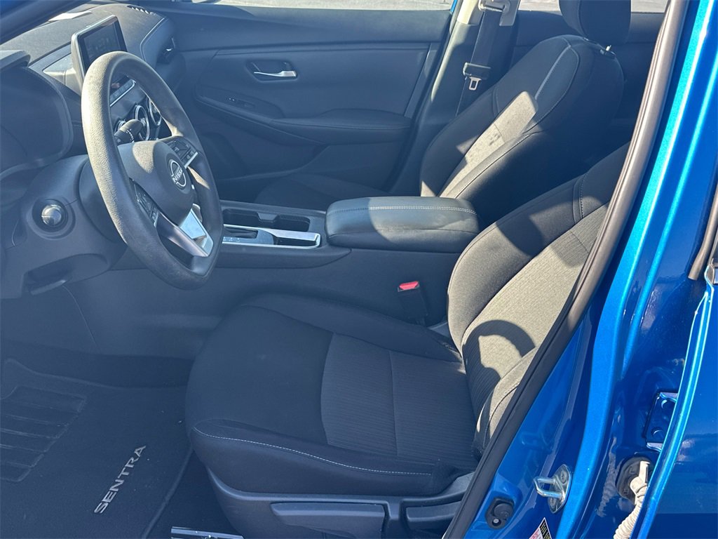 Used 2024 Nissan Sentra SV image 9