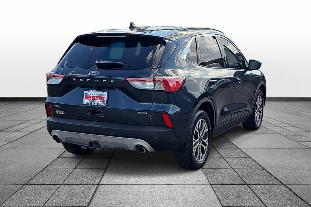 Certified 2022 Ford Escape SEL w/ Technology Package AWD/4WD image 5
