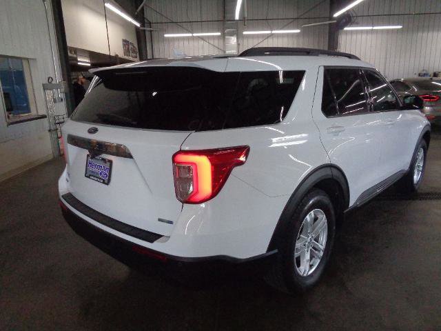 Certified 2020 Ford Explorer XLT w/ Comfort Package image 3