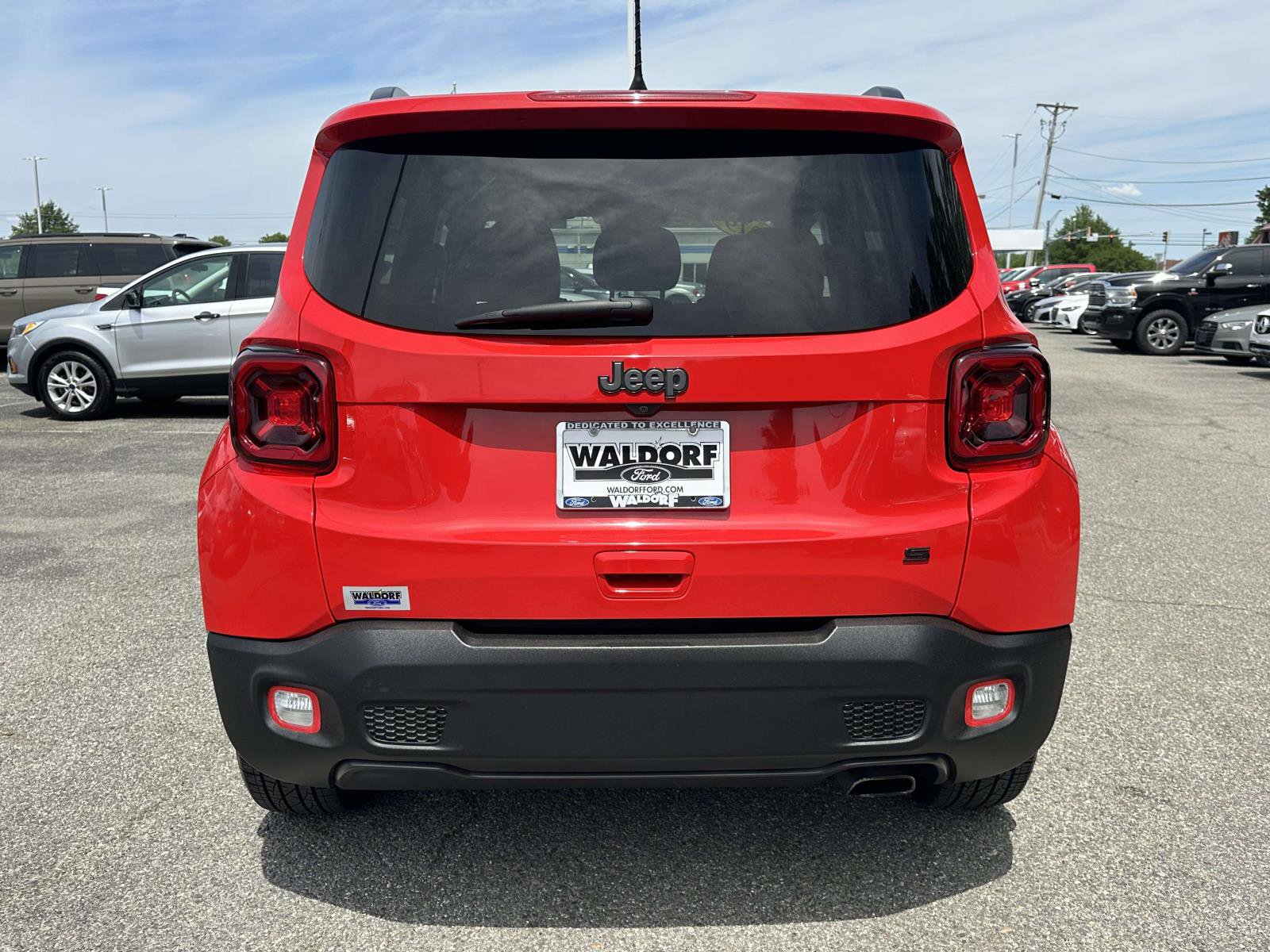 Used 2019 Jeep Renegade Limited w/ Quick Order Package 22P FWD image 5