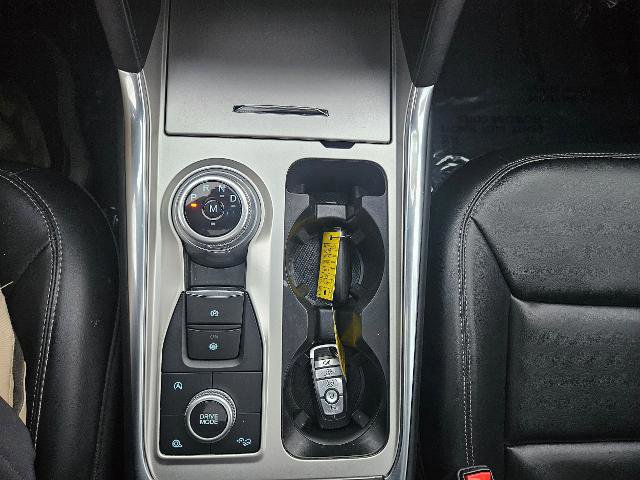 Certified 2021 Ford Explorer XLT w/ Equipment Group 202A image 26