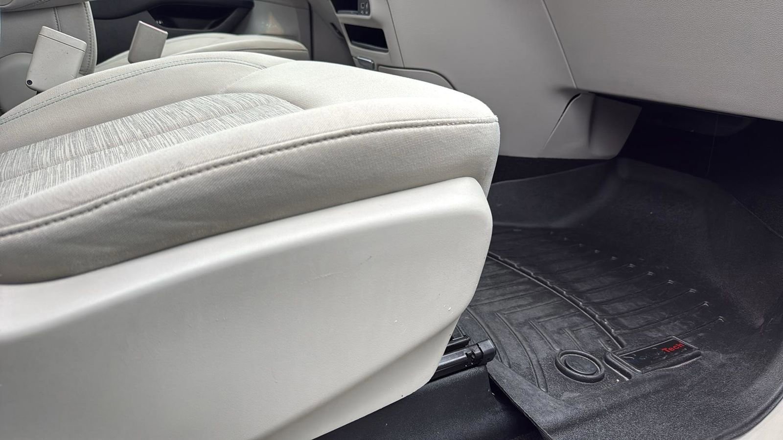 Used 2018 Chrysler Pacifica Touring Plus image 25