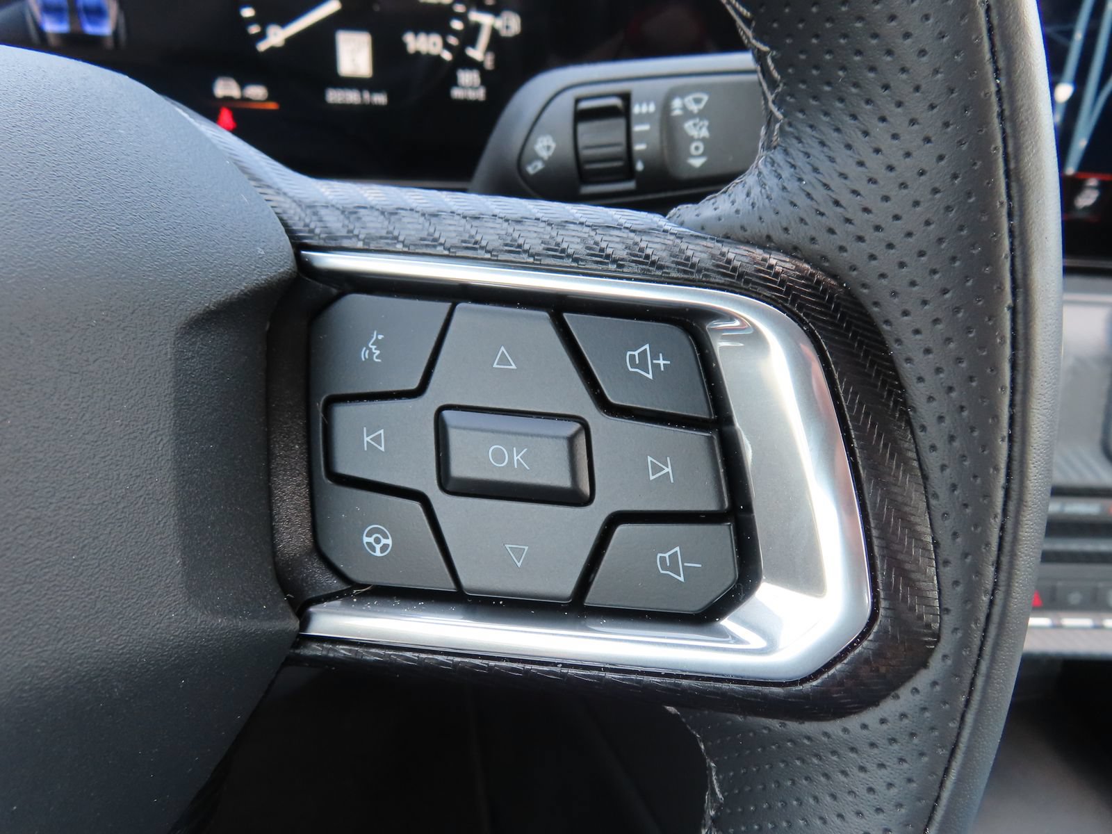 Certified 2025 Ford Mustang Premium RWD image 20