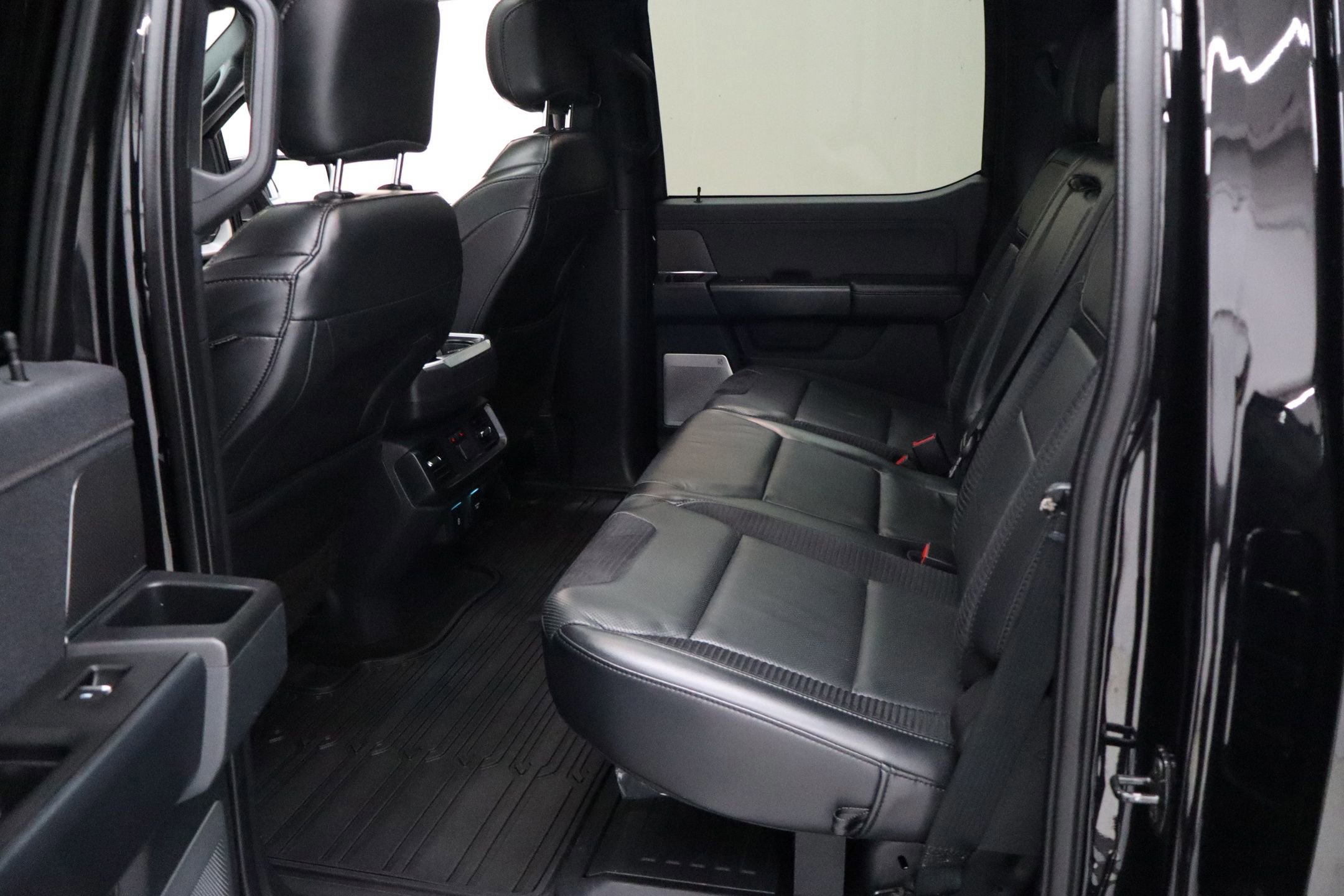 Certified 2021 Ford F150 Raptor w/ Equipment Group 801A High image 32