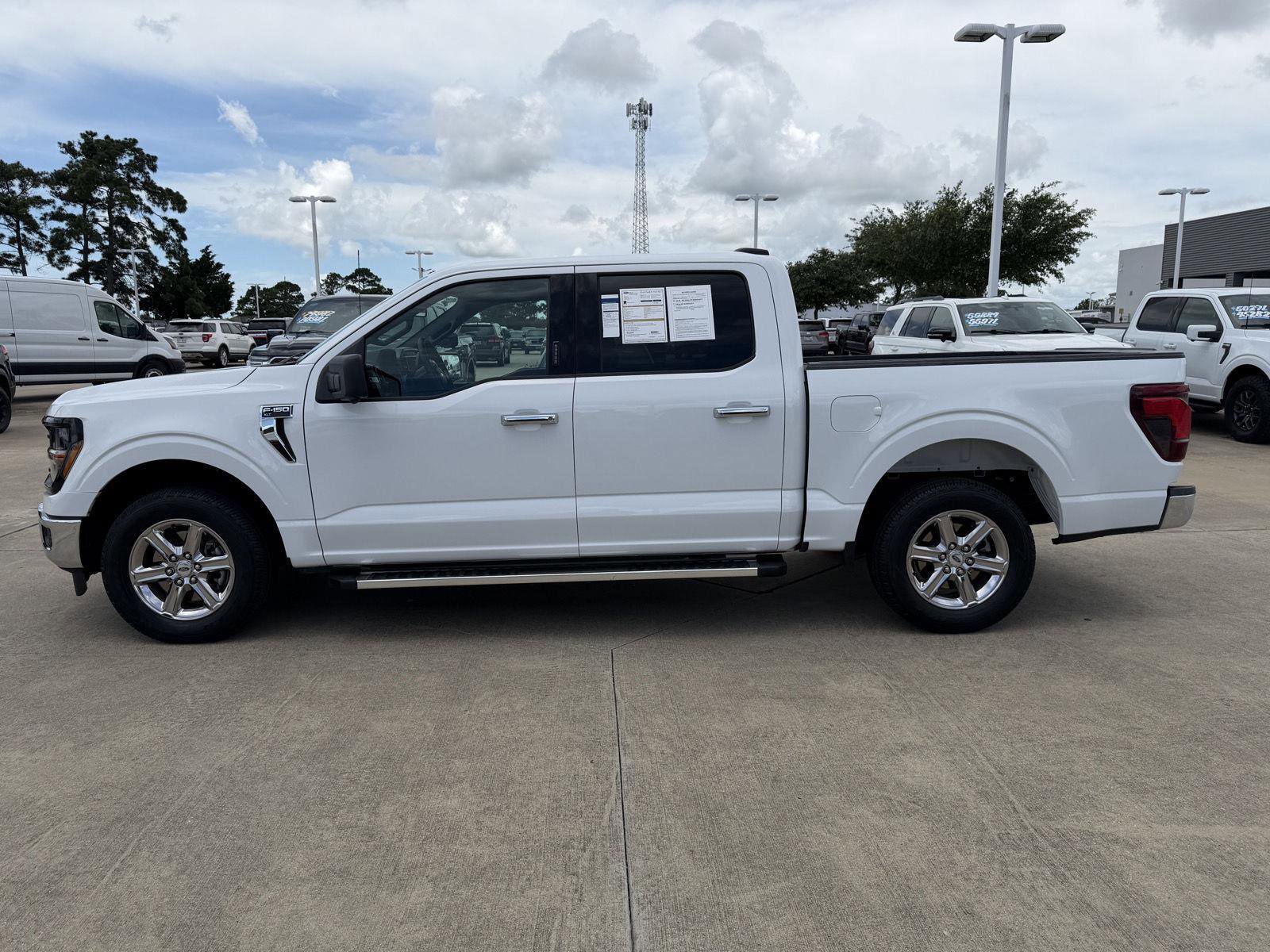 Certified 2024 Ford F150 XLT w/ Mobile Office Package RWD image 8