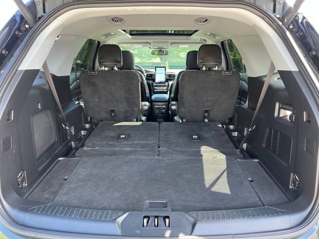 Certified 2023 Ford Explorer Limited w/ Limited Technology Package AWD/4WD image 29