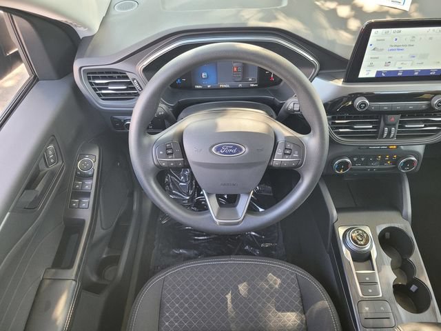 Certified 2025 Ford Escape Active FWD image 13