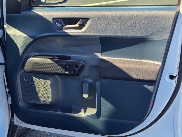 Certified 2024 Ford Maverick XL FWD image 6