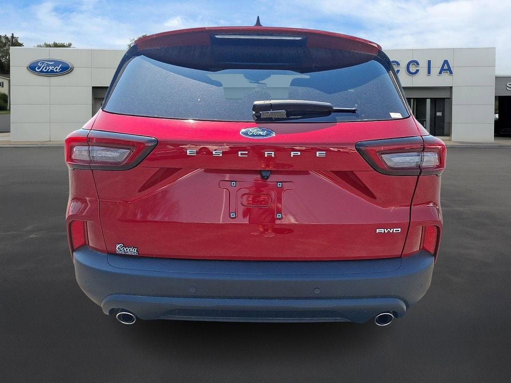 Certified 2025 Ford Escape ST-Line w/ Tech Pack #1 AWD/4WD image 5