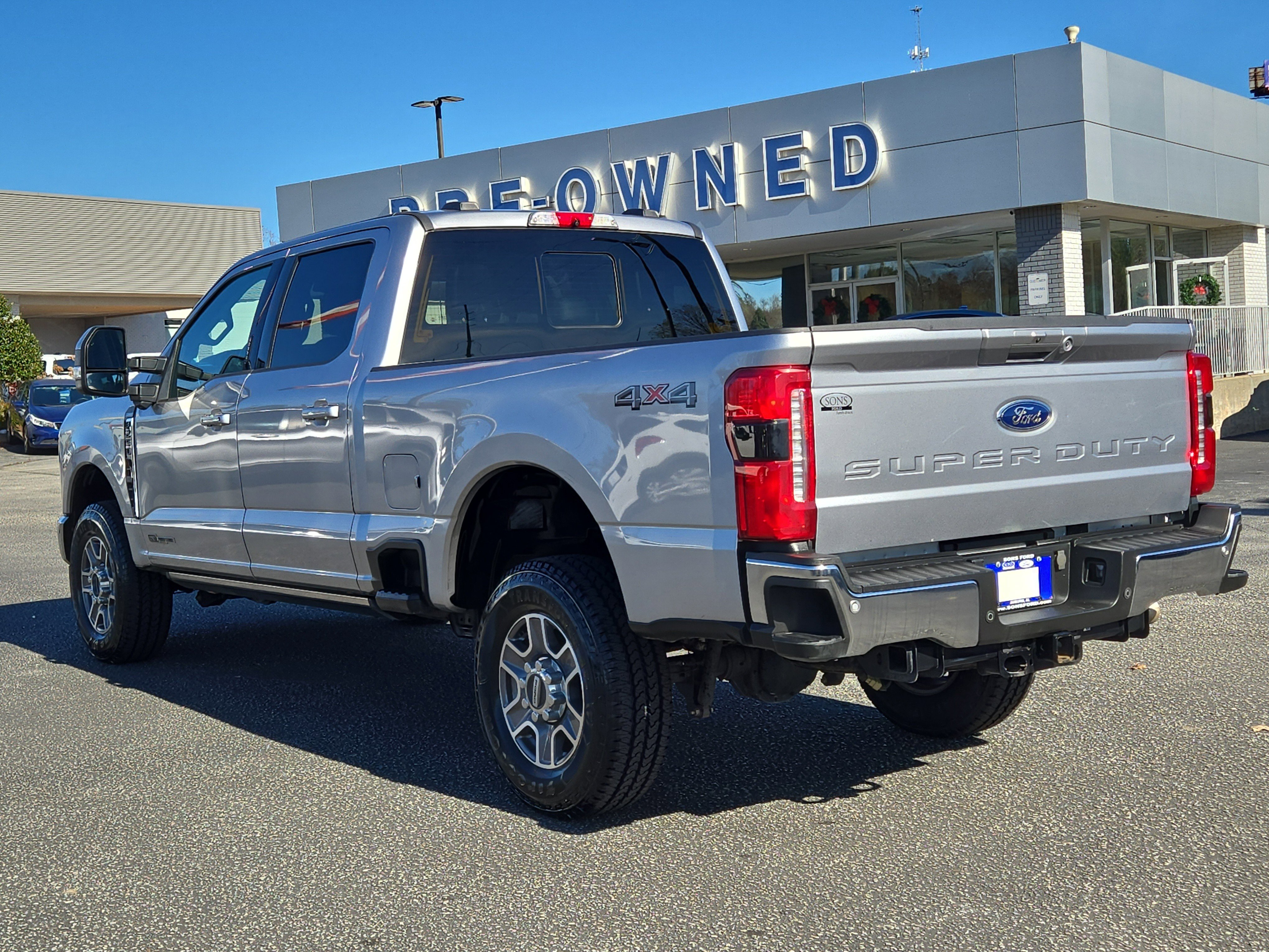Certified 2023 Ford F250 Lariat w/ Lariat Ultimate Package image 9