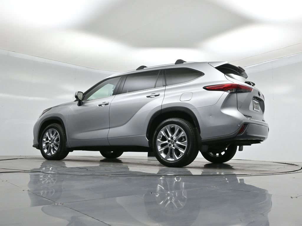 Used 2022 Toyota Highlander Limited image 20