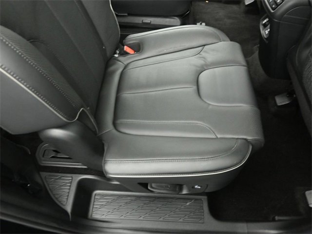 Used 2022 Hyundai Palisade Limited w/ Cargo Package image 44