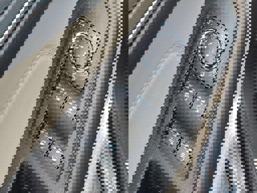 Certified 2024 Ford Edge Titanium w/ Equipment Group 301A image 22