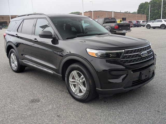 Certified 2022 Ford Explorer XLT AWD/4WD image 2