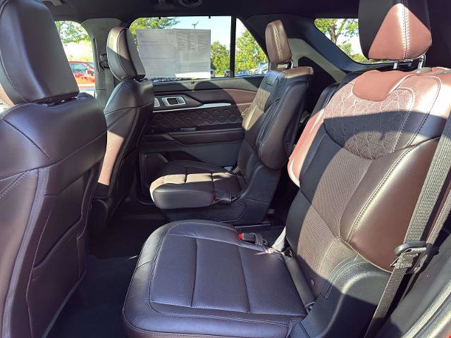 Certified 2025 Ford Explorer Platinum w/ Ultimate Package AWD/4WD image 12