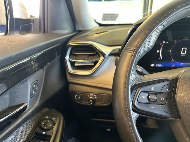 Used 2024 Chevrolet TrailBlazer LT FWD image 19